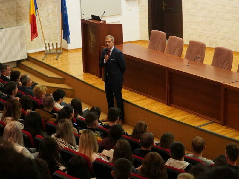 comisii de analiză şi sancţiuni dure, în noul cod de etică şi deontologie universitară