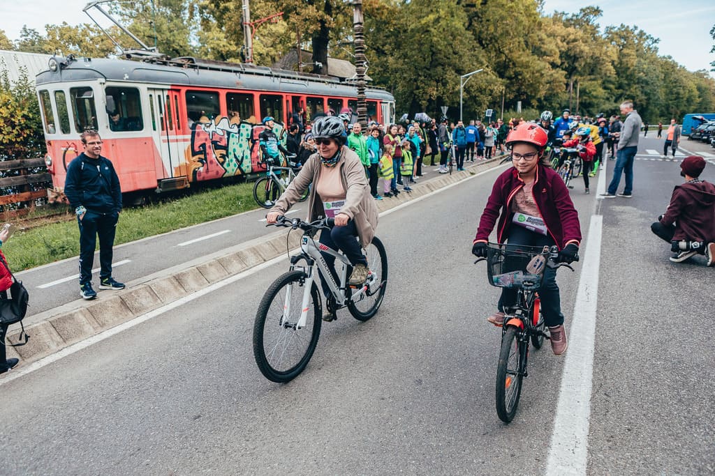 foto 250 de concurenți au alergat și pedalat duminică la duathlon challenge powered by buonavista