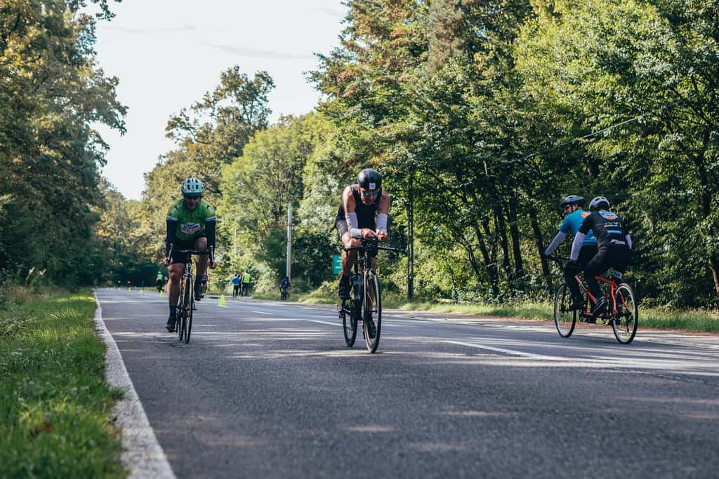 foto 250 de concurenți au alergat și pedalat duminică la duathlon challenge powered by buonavista