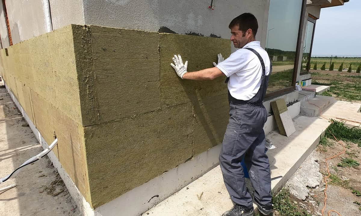 reabilitarea termică a locuințelor, soluție pentru economie – facturile pot scădea cu 30%
