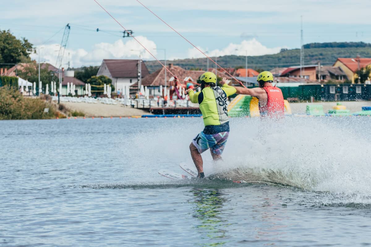 Schimbări la Complexul Lacul Binder - Se închid zona de plajă și locul de joacă plutitor