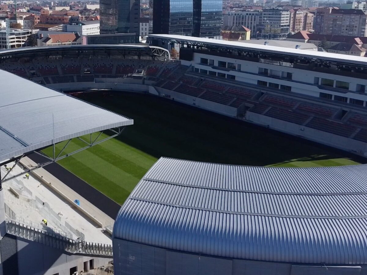 loja stadionului municipal ar putea purta numele fostului antrenor sibian virgil vonica lăcătuș