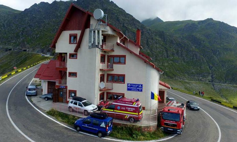 ISU Argeș a închis Baza Salvamont de la cota 2000 de pe Transfăgărășan