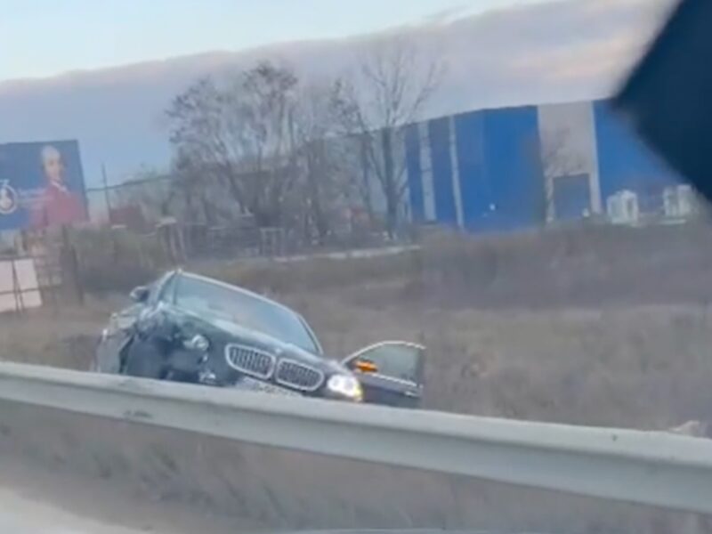 video: accident în cristian - un bmw a fost proiectat în afara drumului