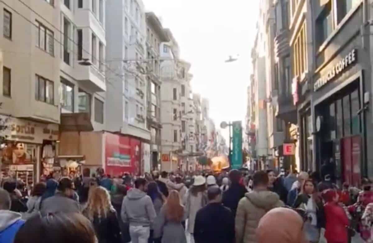 VIDEO Explozie puternică în Istanbul - Patru morți și 38 de răniți