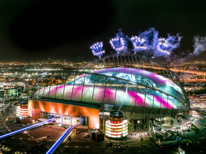 foto - cum arată cele opt stadioane de la cupa mondială din qatar - seamănă cu niște ozn-uri