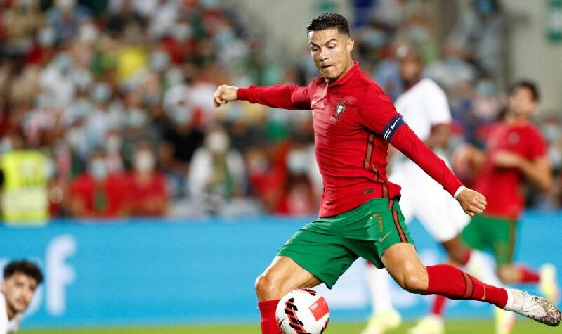 Qatar 2022 - Ronaldo devine primul jucător care a marcat în cinci Campionate Mondiale