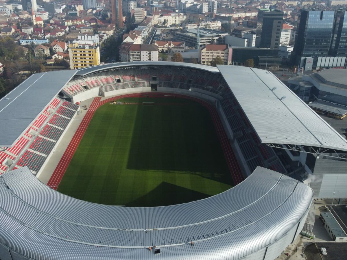 exclusiv video foto: turul arenei de cinci stele a sibiului - cum arată tribunele, gazonul și interiorul stadionului municipal