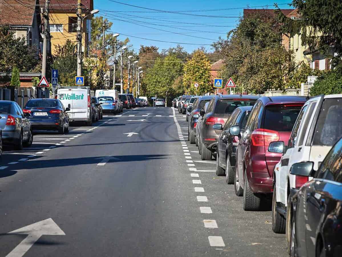 reparații pe mai multe străzi din sibiu în noiembrie - „se va lucra atât ziua, cât și noaptea”
