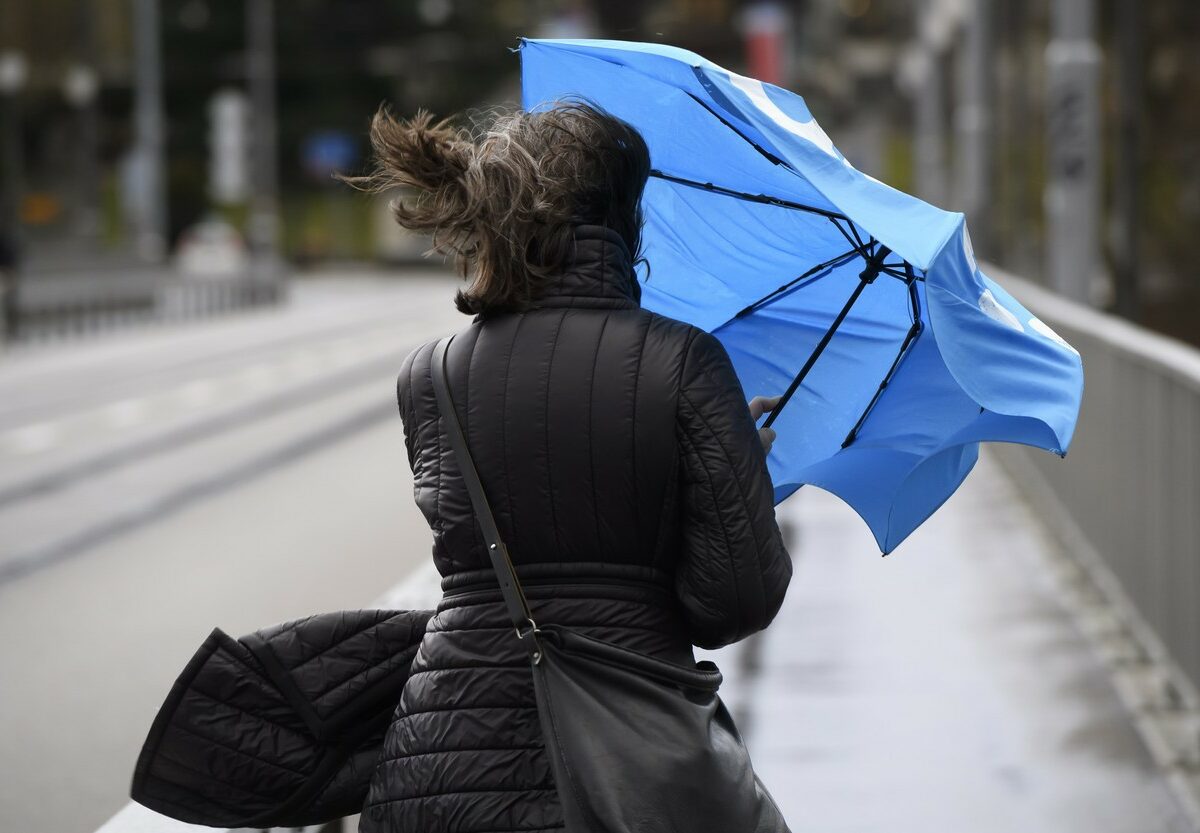 god galben de vânt puternic în sibiu până duminică dimineața