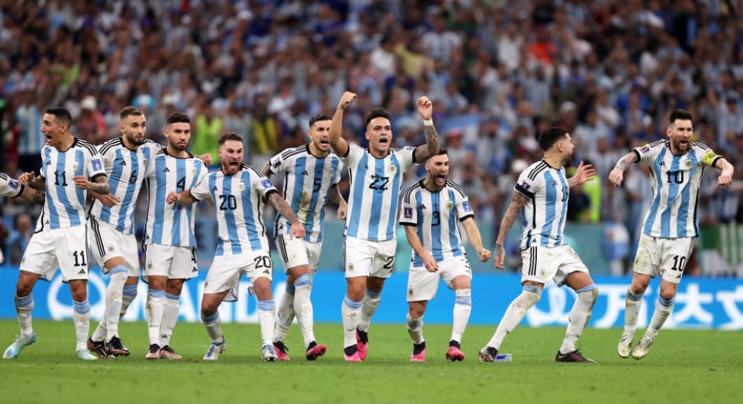 Argentina a doua semifinalistă decisă prin penalty-uri după un meci intens cu Olanda