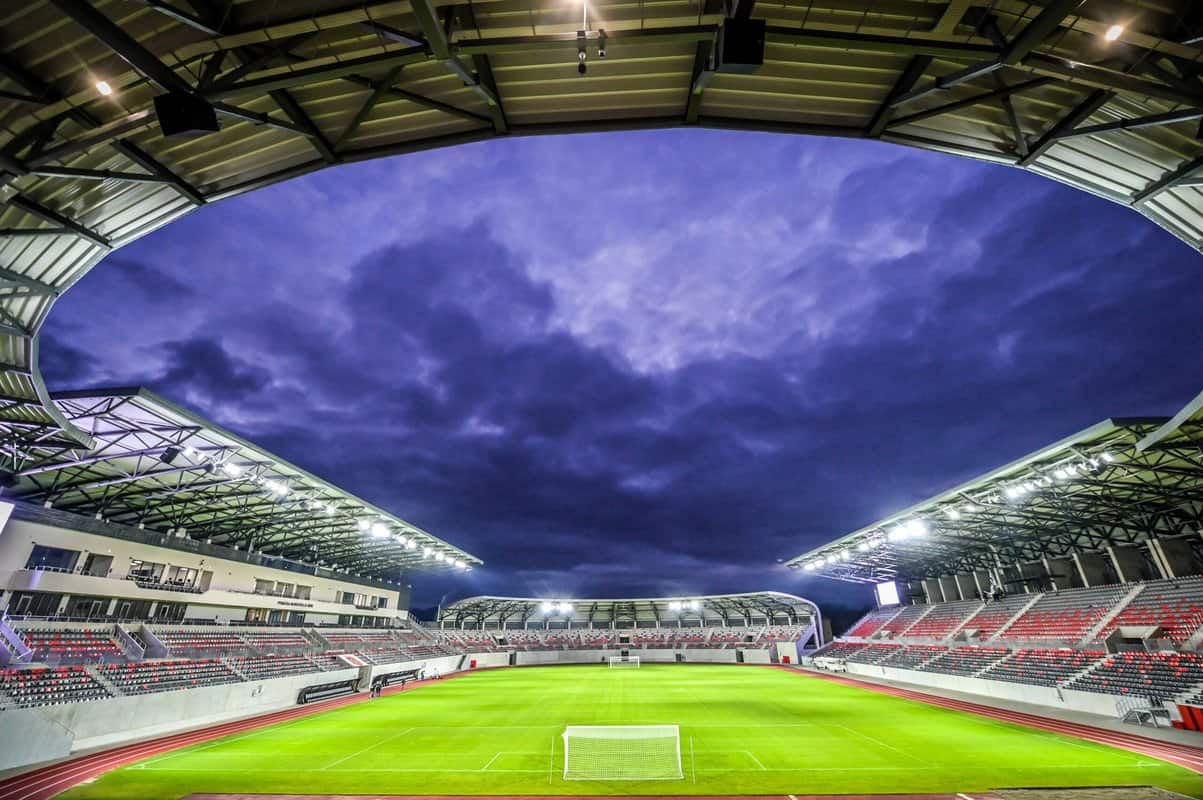 VIDEO FOTO: Stadionul Municipal a fost redeschis - Cum arată „bijuteria” Sibiului de peste 200 milioane lei