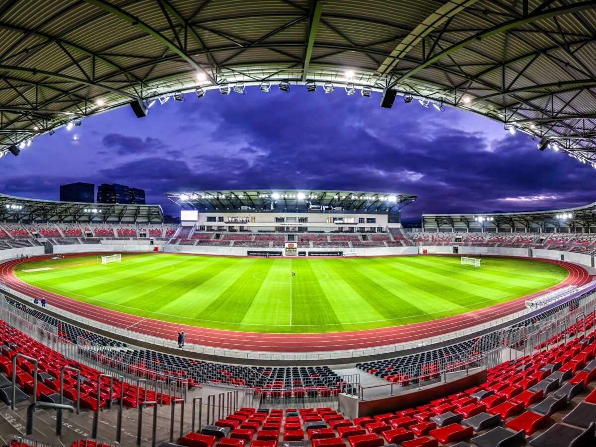 gică hagi impresionat de noua arenă a sibiului - ”foarte frumos stadionul”