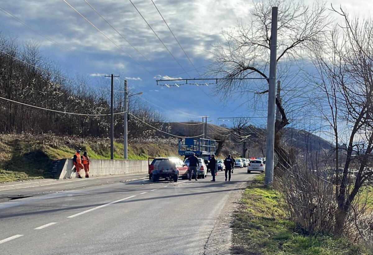 Accident la ieșire din Mediaș spre Moșna - Bărbat de 72 de ani, dus la spital