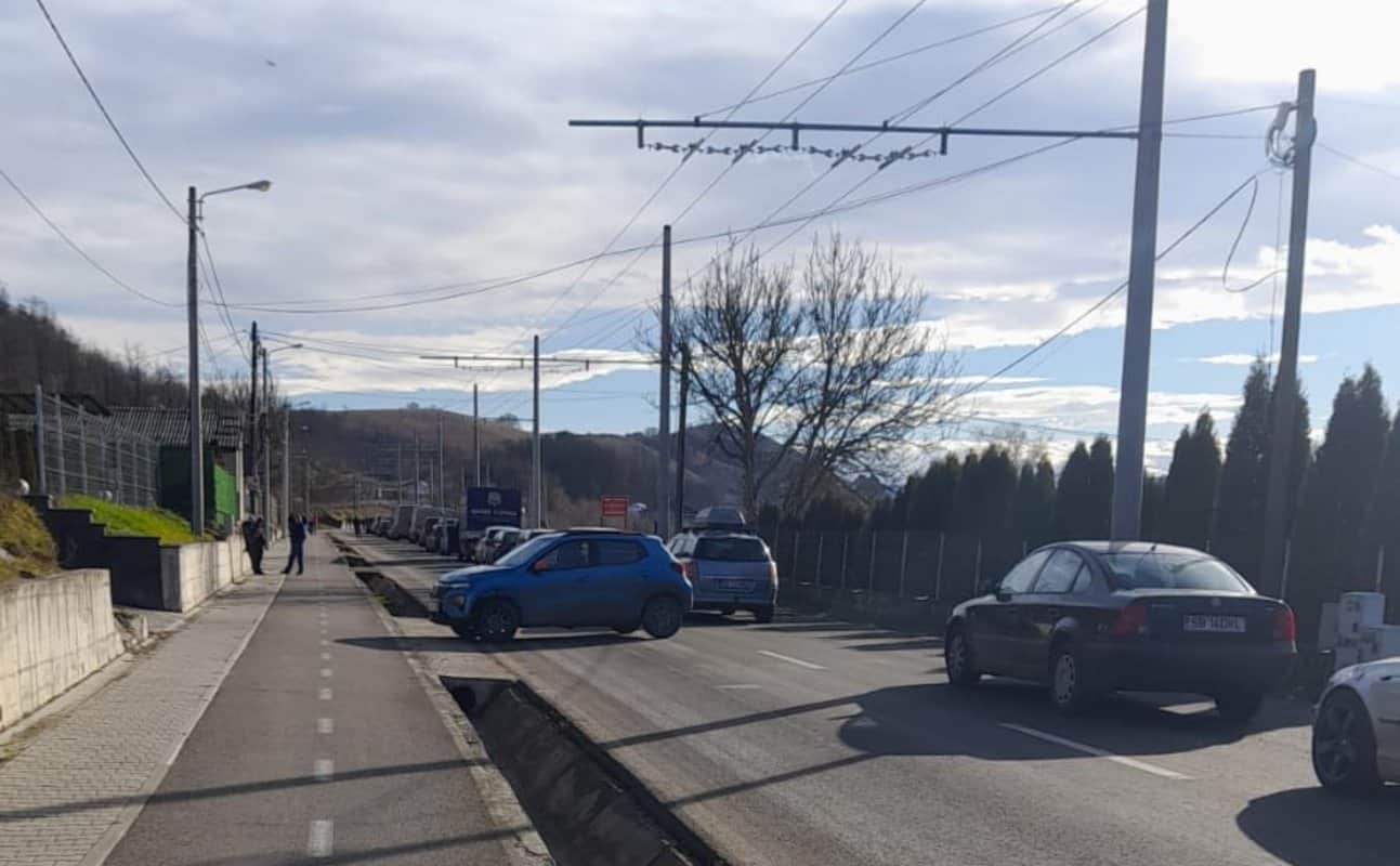 Accident la ieșire din Mediaș spre Moșna - Bărbat de 72 de ani, dus la spital