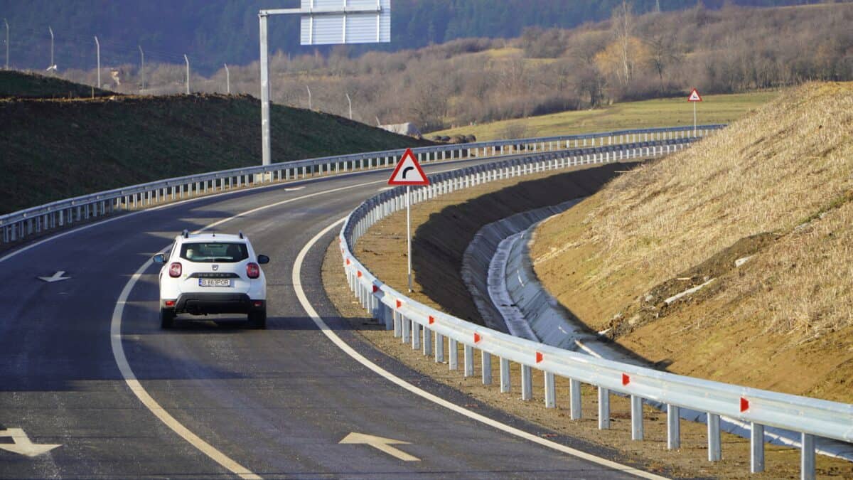 Se închide traficul pe breteaua de intrare pe A1 la Șelimbăr - Au loc lucrări 