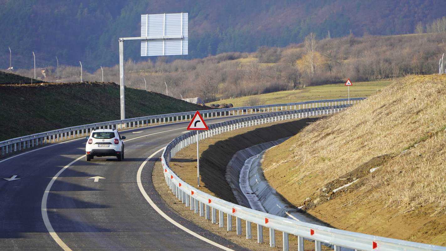 VIDEO FOTO: Se circulă în sfârșit pe primul lot al autostrăzii dintre Sibiu și Pitești - Cum arată tronsonul Sibiu - Boița