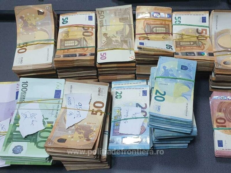 un bărbat a încercat să intre în românia cu peste 300.000 de euro nedeclarați