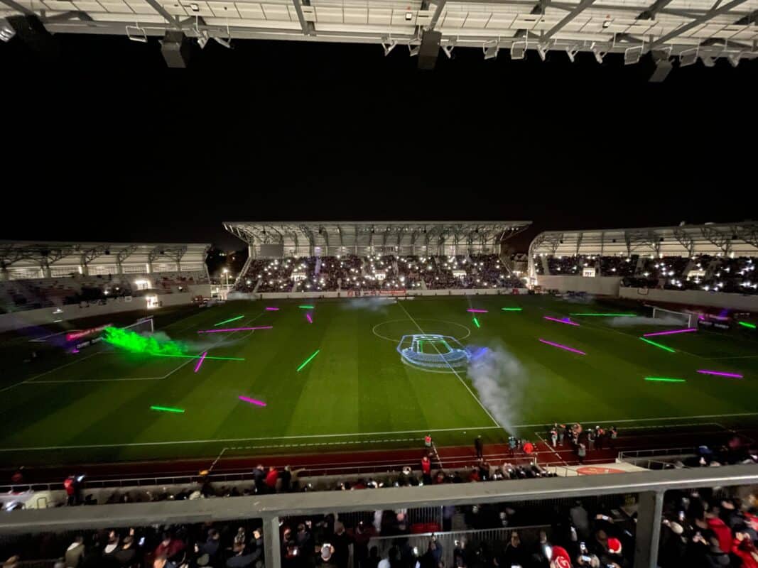 VIDEO FOTO Show total și atmosferă ca în Champions League la Sibiu - Imagini superbe de la inaugurarea stadionului „Municipal”