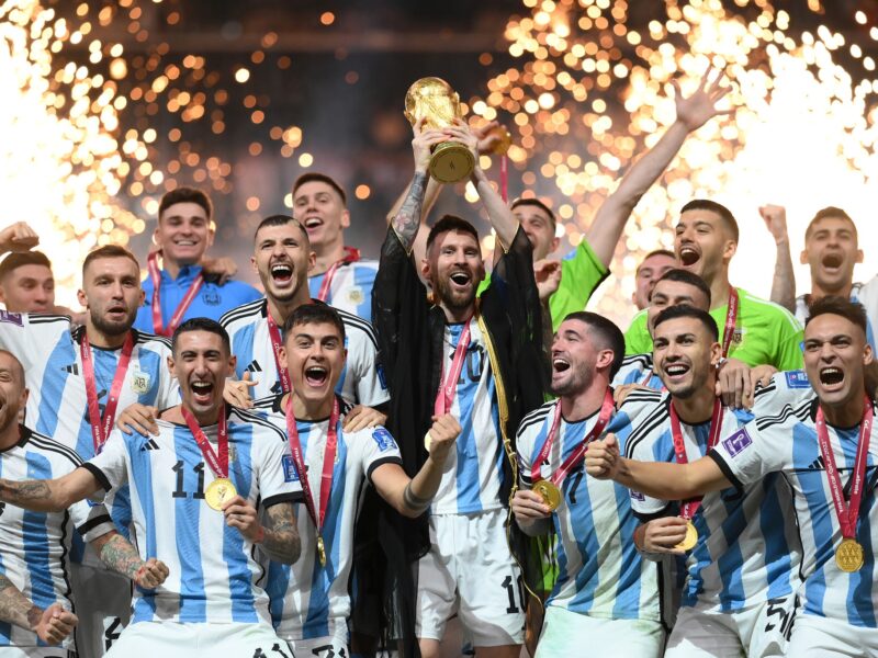 video ce nebunie de finală - argentina e noua campioană mondială după o finală fabuloasă cu franța - messi e regele!