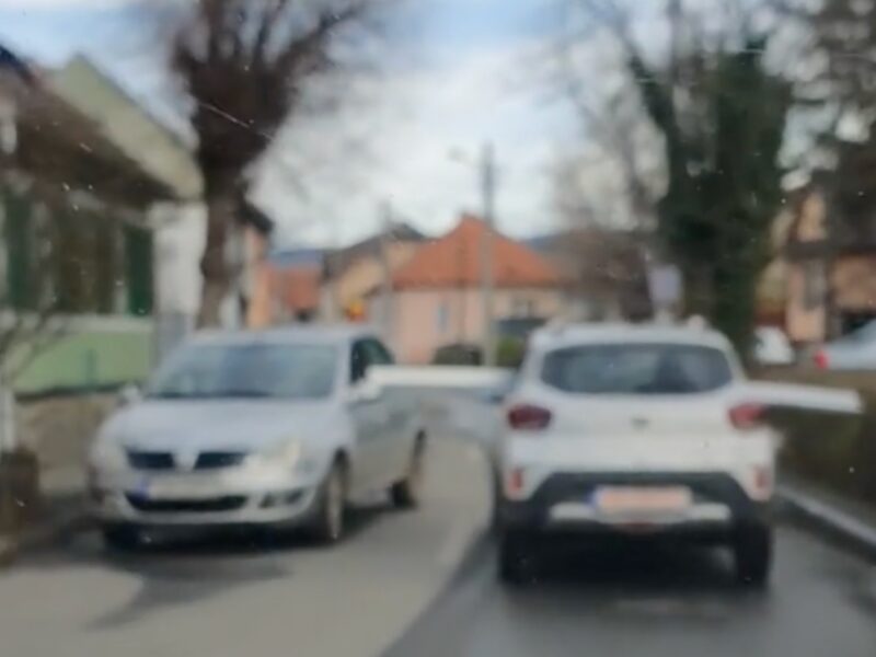 video: transport „excepțional” cu dacia prin sibiu