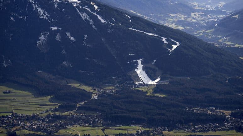 foto munții alpi rămân fără zăpadă - cupa mondială de schi în pericol să nu se mai țină