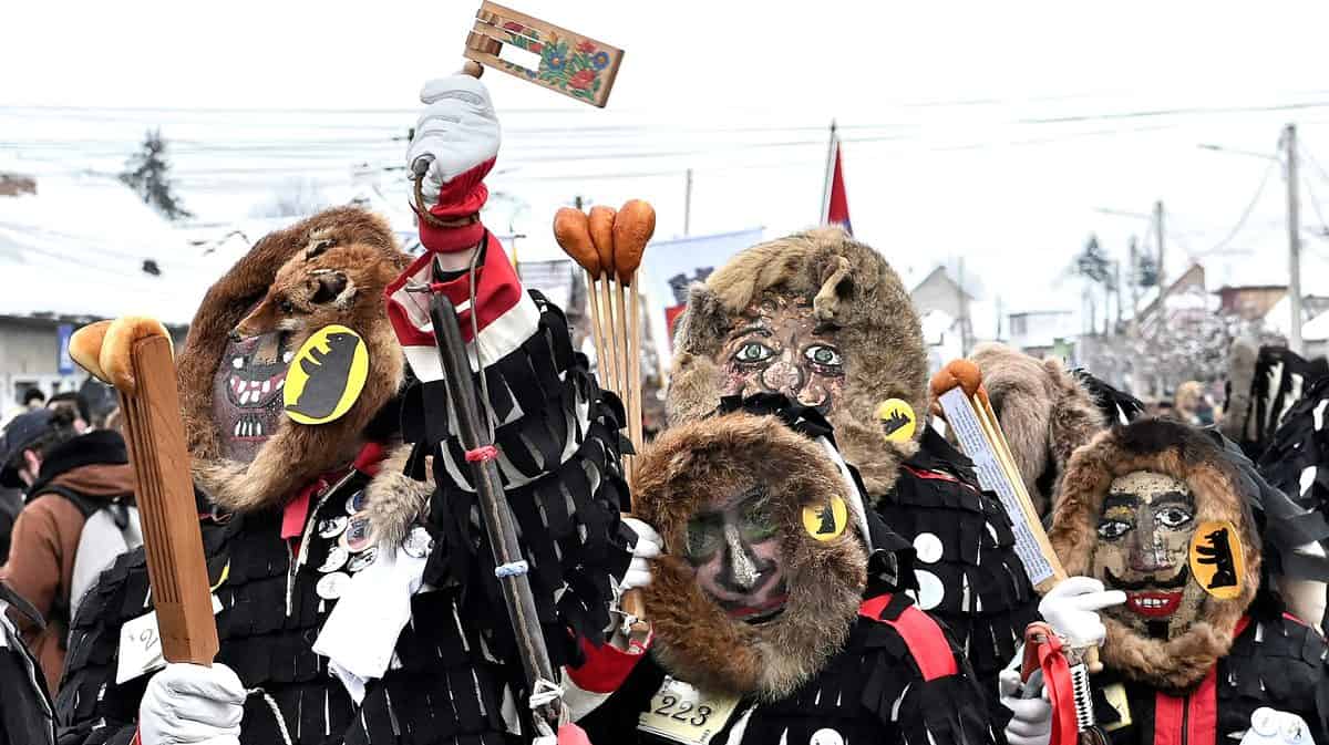 Weekend animat la Sibiu. Fuga Lolelor și mega petrecere Backyard la Redal, principalele atracții