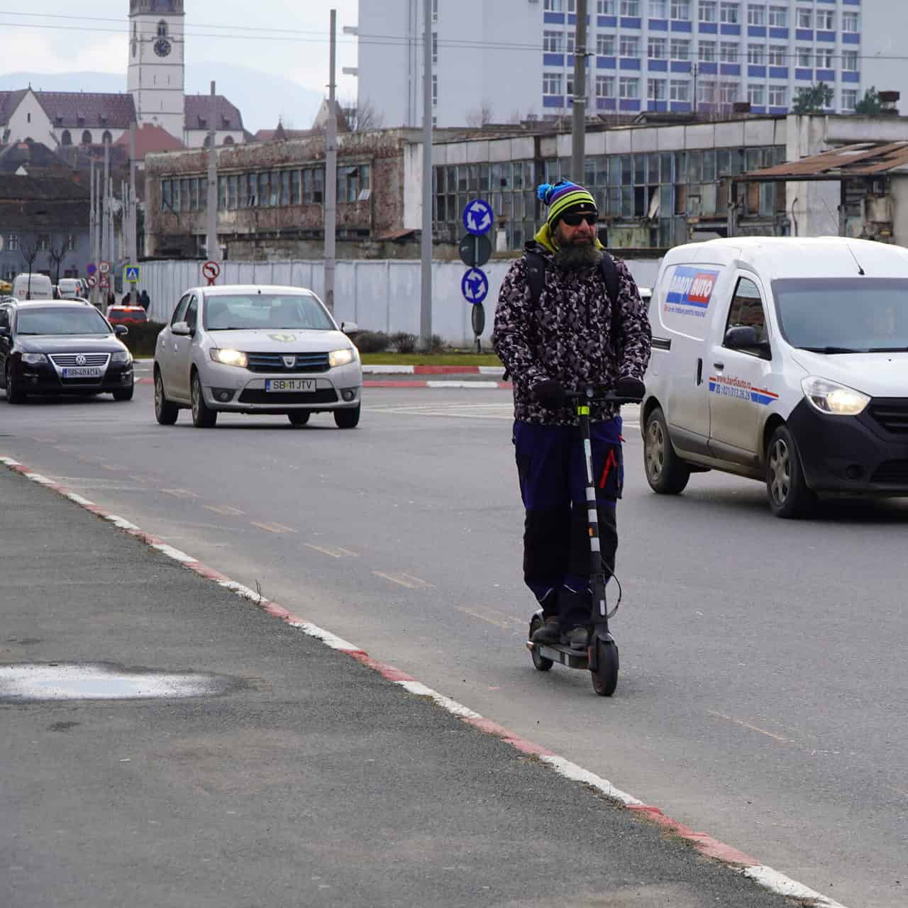 video foto: pista de biciclete de pe malul cibinului - primăria a lansat licitația pentru conectarea a două tronsoane