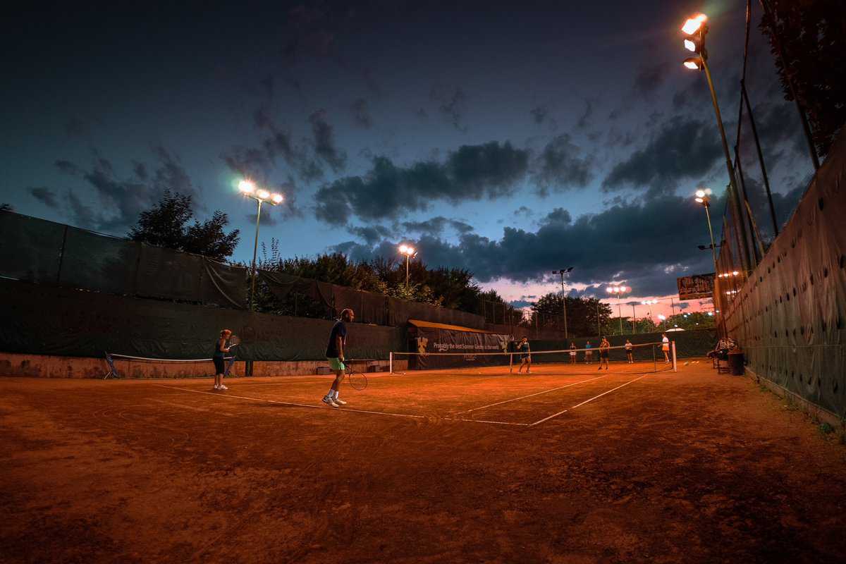 Tennix Fox Academy - Un program pentru toți copiii care iubesc sportul alb