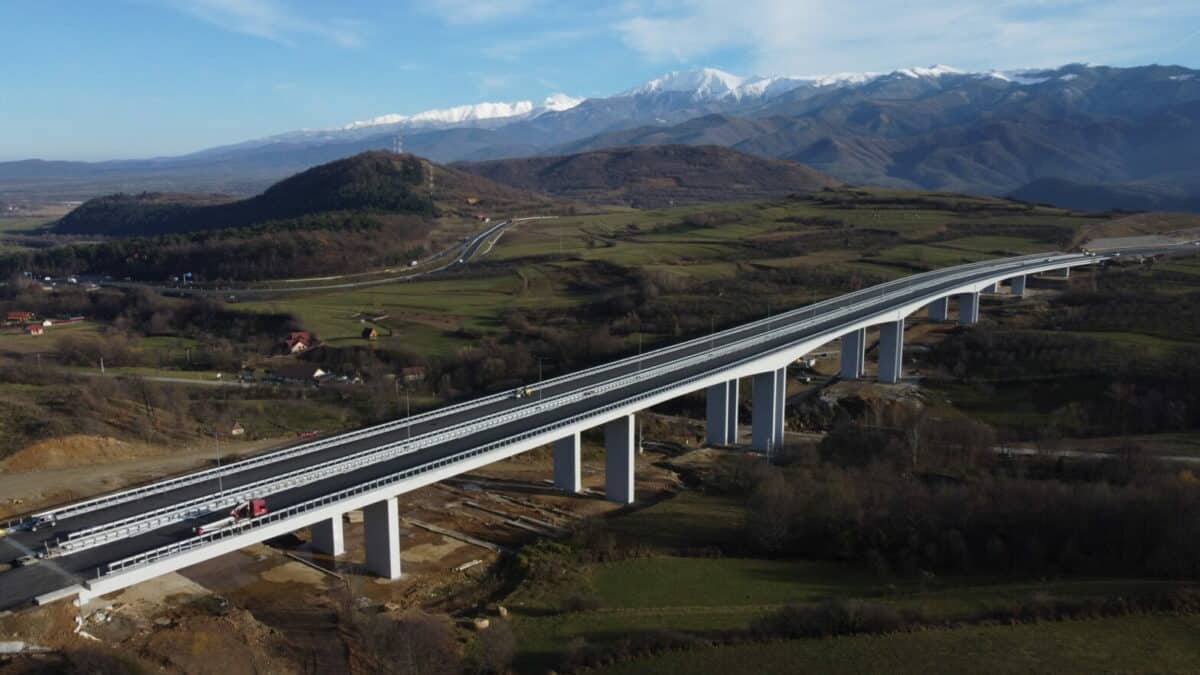 soluții pentru rezolvarea problemei vântului de pe autostrada sibiu – boița. ce au făcut alte țări în astfel de situații