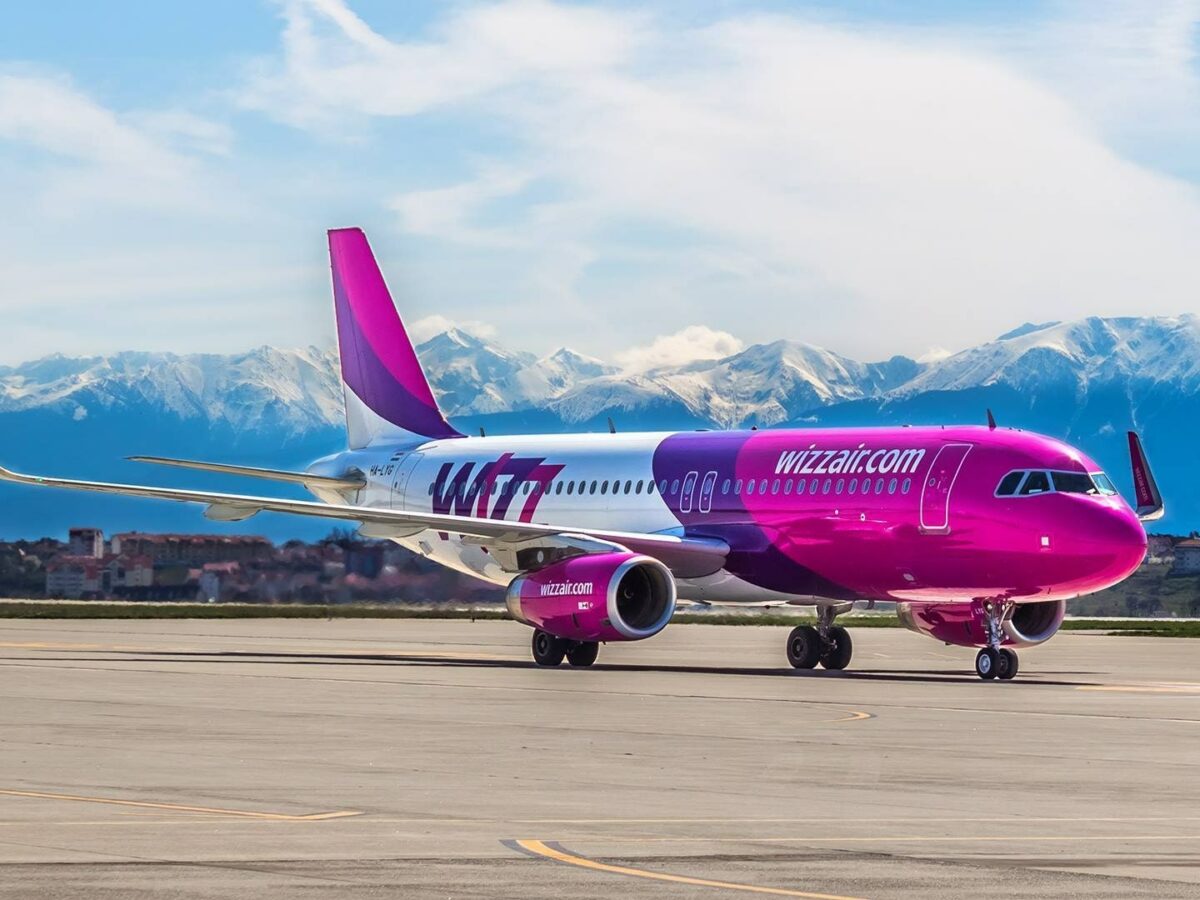 comisia europează cercetează compania aeriană wizz air. clienți înșelați pentru a plăti sume mai mari