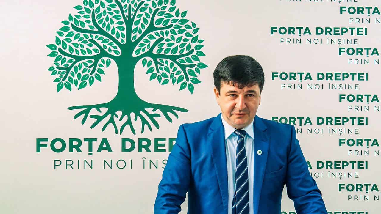 vânzătorii de înghețată și porumb acuză primăria sibiu - timp prea scurt pentru depunerea actelor și conflicte de interese