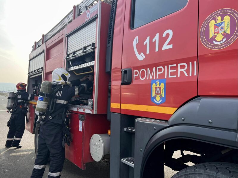 simulare de incendiu la o fabrică din zona industrială vest