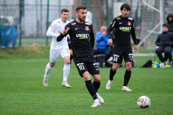 FOTO FC Hermannstadt a remizat la Cluj cu CFR - Petrescu a marcat golul sibienilor