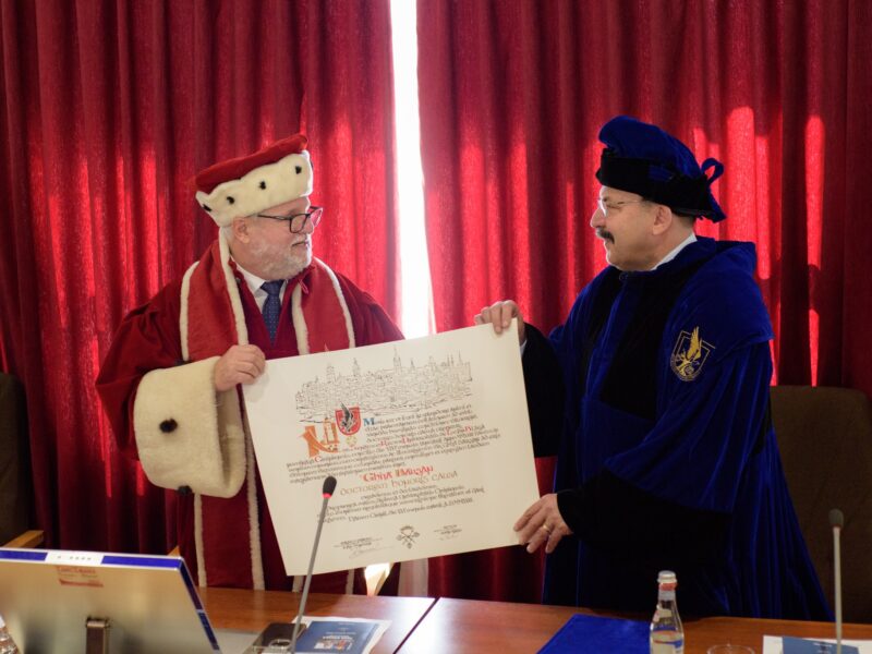 Comandantul Ghița Bârsan de la AFT Sibiu a primit titlul onorific de "Doctor Honoris" al ULBS