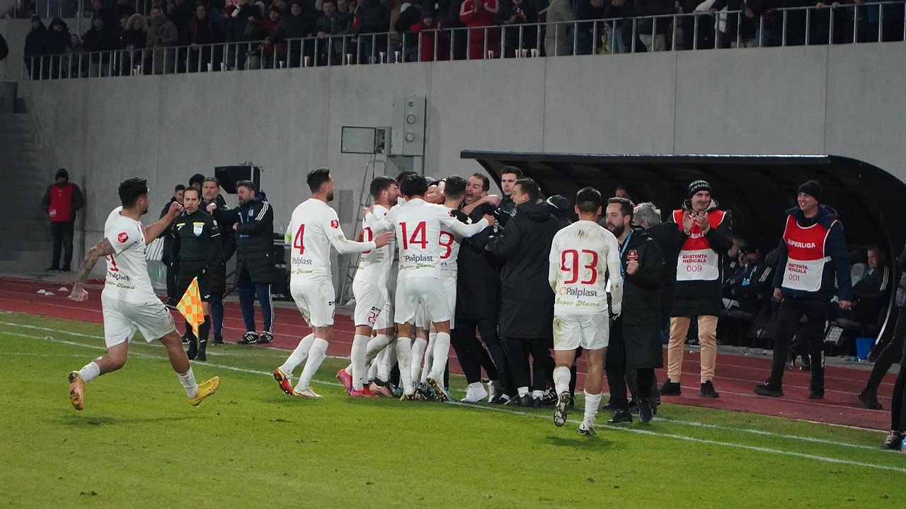 video foto sibiul bate craiova cu un autogol - fc hermannstadt șanse mari să termine pe locul 11 înainte de play out