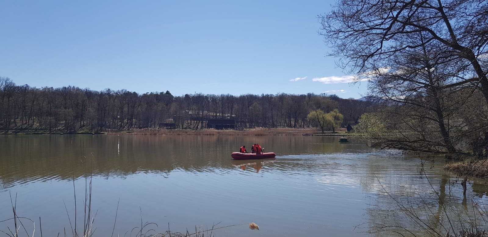 foto studenta dispărută la sibiu, căutată de scafandrii în lacul din muzeul în aer liber - angelika e de negăsit de două luni