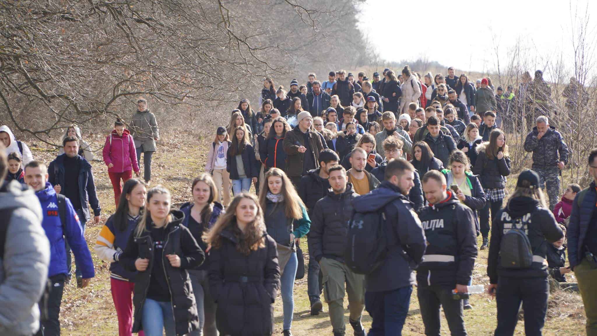 dispariția învăluită în mister a angelikăi, studentă la teologie în sibiu. poliția încă o caută