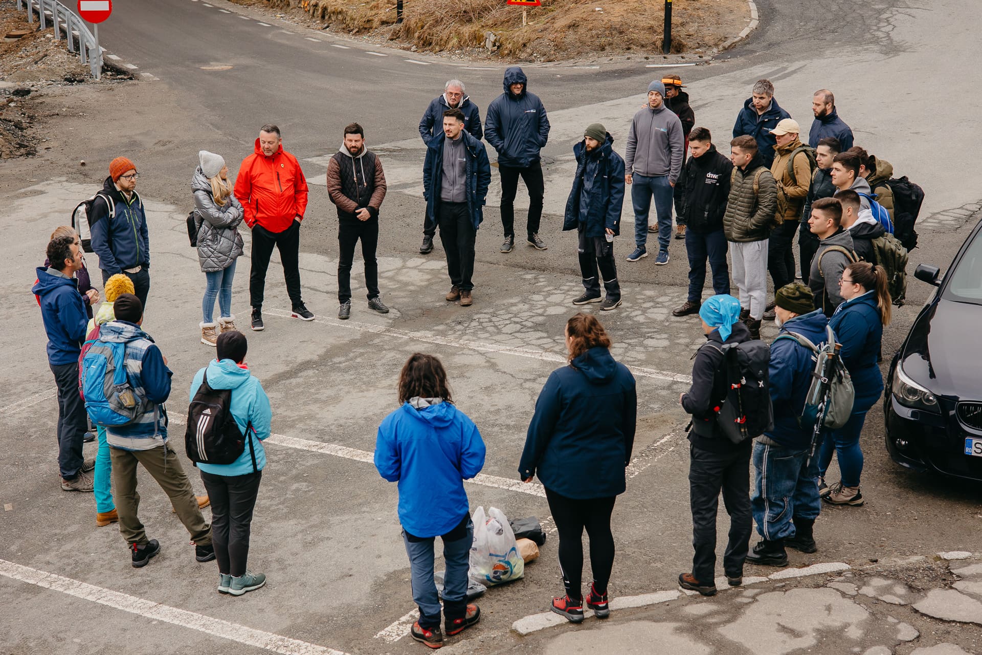 Ecologizarea Stațiunii Păltiniș la cea de-a patra ediție a Drumețeniei - drumeție pentru curățenie