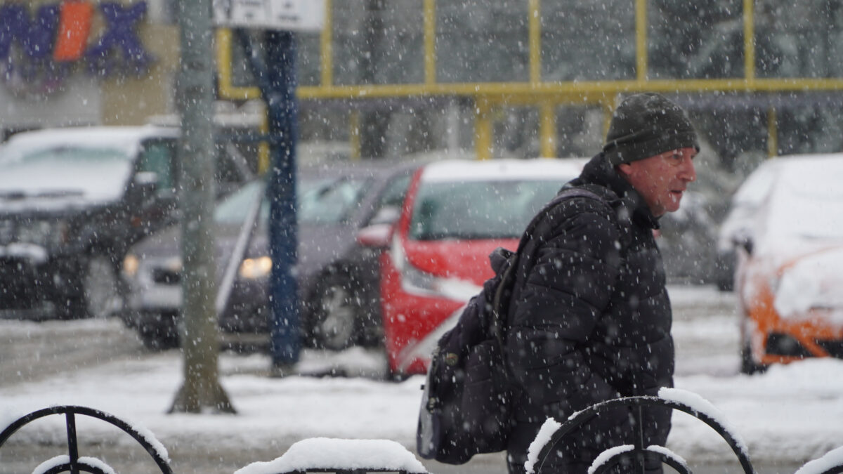 iarna își intră în drepturi. ninsori și temperaturi scăzute în următoarele patru săptămâni