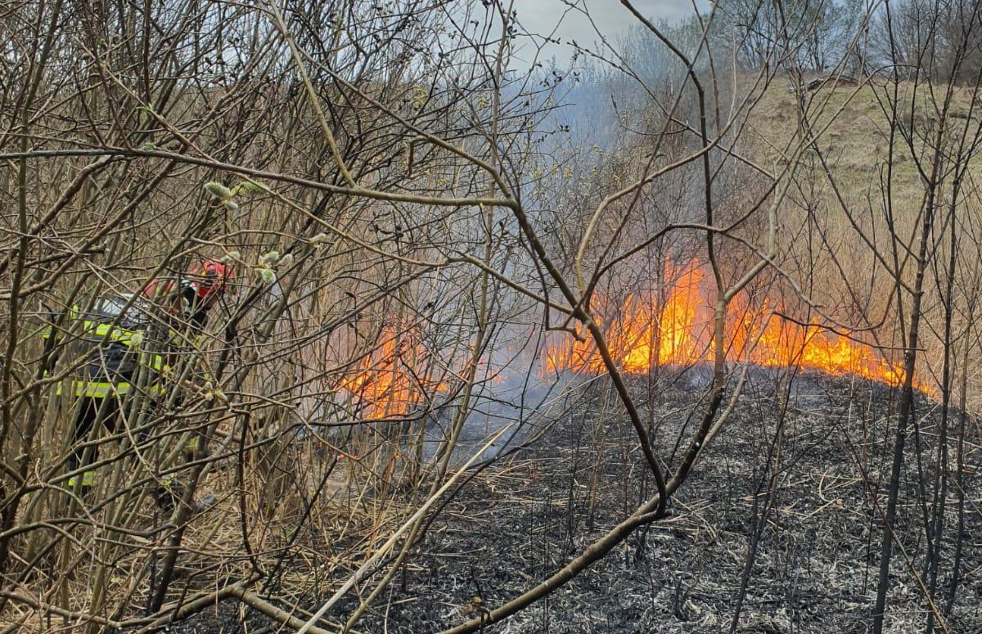 Incendii de Înviere la Chirpăr, Mohu și Mediaș - Pompierii au intervenit să le stingă