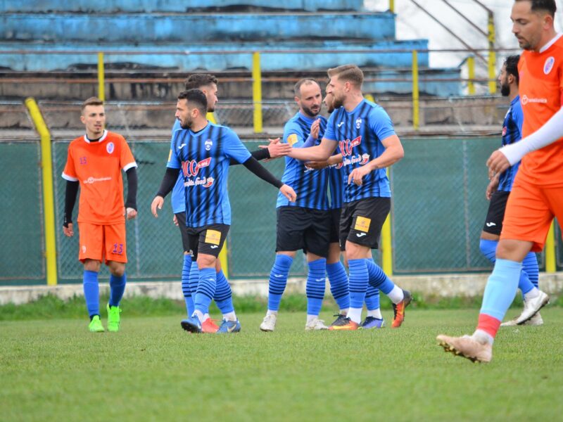 victorii detașate pentru mediaș și inter sibiu - urmează marele derby al ligii a iv-a, pe stadionul obor