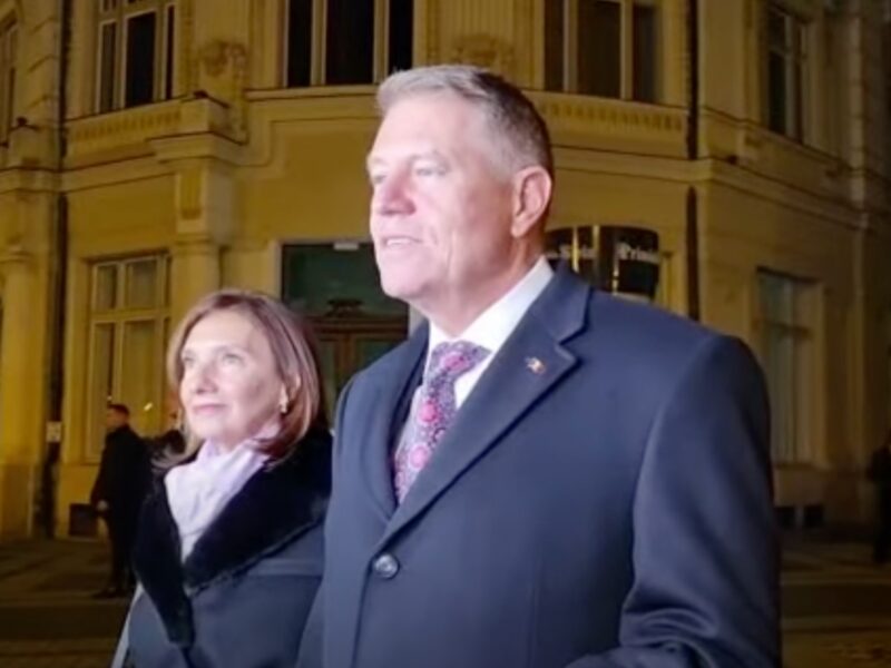 klaus și carmen iohannis au participat la slujba de înviere la sibiu