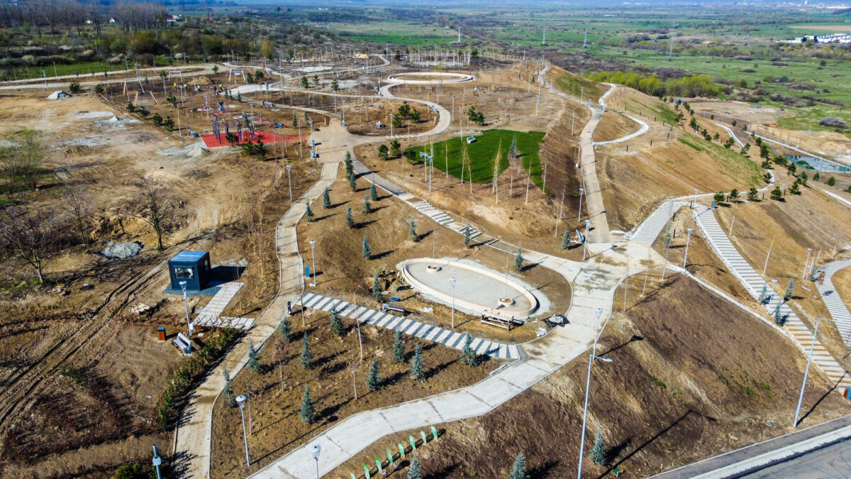 video: cum arată cel mai nou parc al sibiului - muncitorii pun la punct ultimele detalii în „belvedere”