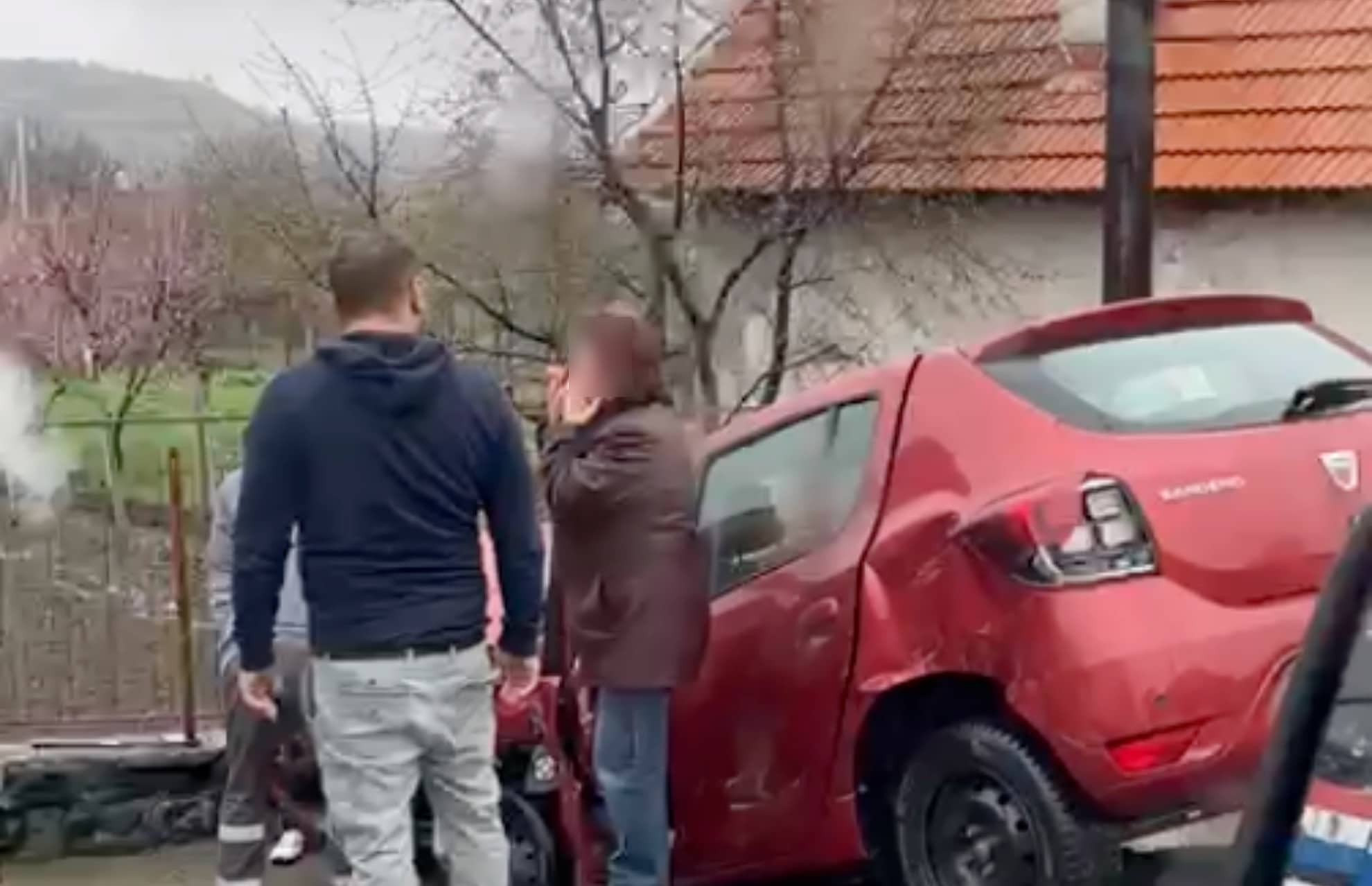 VIDEO FOTO: Accident grav la Șeica Mare - Șofer de 77 de ani, dus în comă la spital