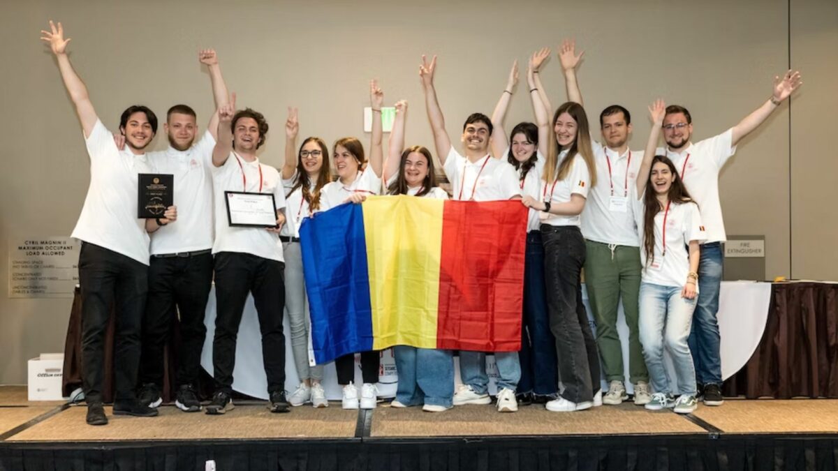 Studenții români, marii câștigători la un concurs internațional în inginerie seismică - Au fost premiați la San Francisco