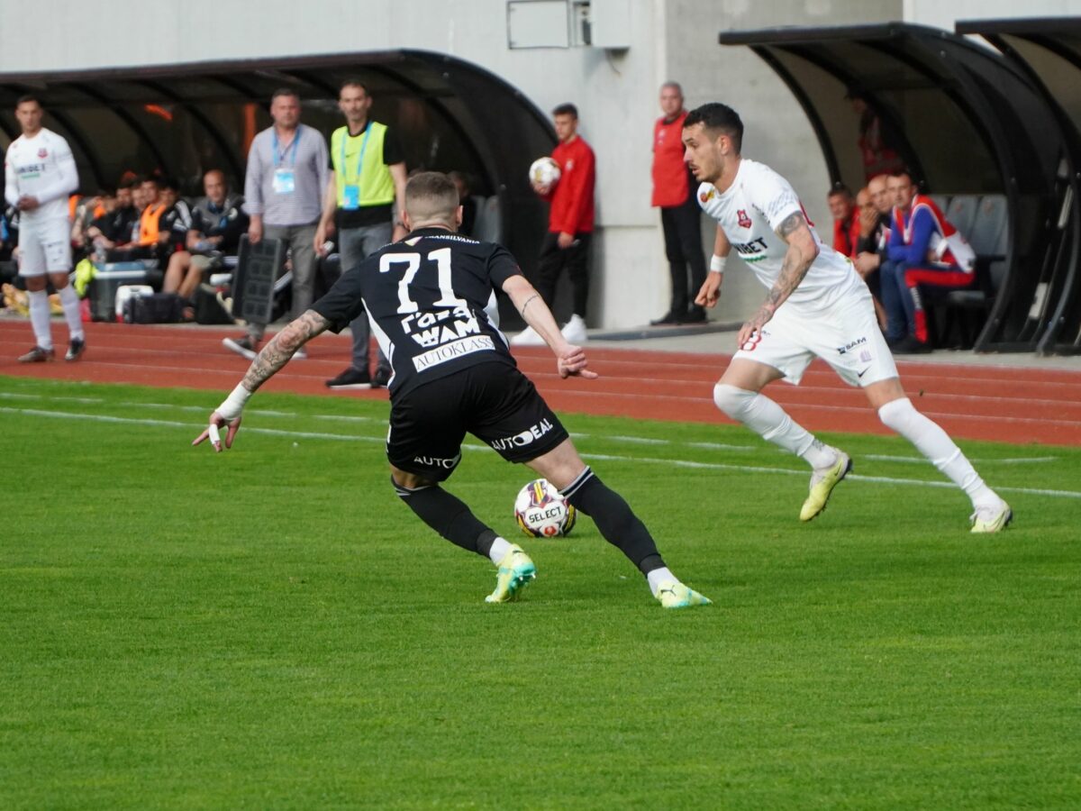 VIDEO FOTO FC Hermannstadt a tras cortina peste acest sezon cu o înfrângere - U Cluj a învins din nou Sibiul