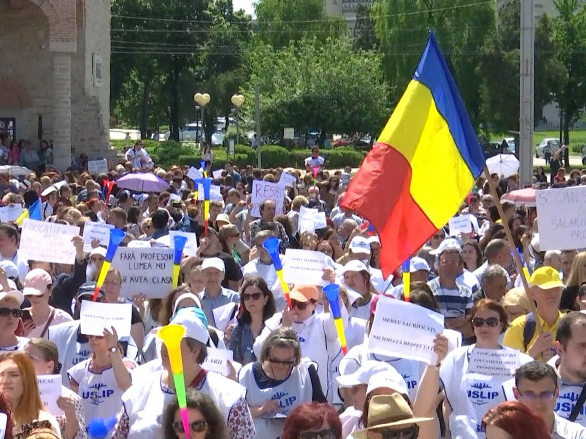 Dascălii anunță noi proteste în Capitală - ”Totul depinde de Guvern”