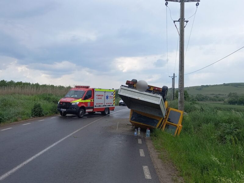 foto accident grav în apropiere se slimnic - șase bărbați cetățeni străini, răniți și duși la spital