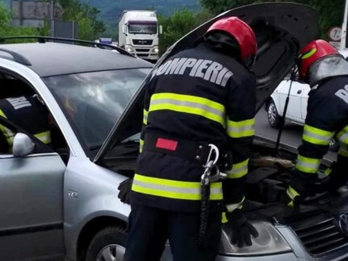 Accident grav pe Valea Oltului la Bujoreni - Mai multe persoane, încarcerate